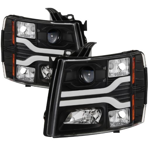 Picture of Spyder Chevy Silverado 1500 07 - 13 Version 3 Projector Headlights - Black PRO - YD - CS07V3 - LBDRL - BK