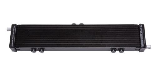 Picture of Edelbrock Heat Exchanger Single Pass Dual Row 22 000 BtuHr 26 5In W X 5In H X 2 62In D Black